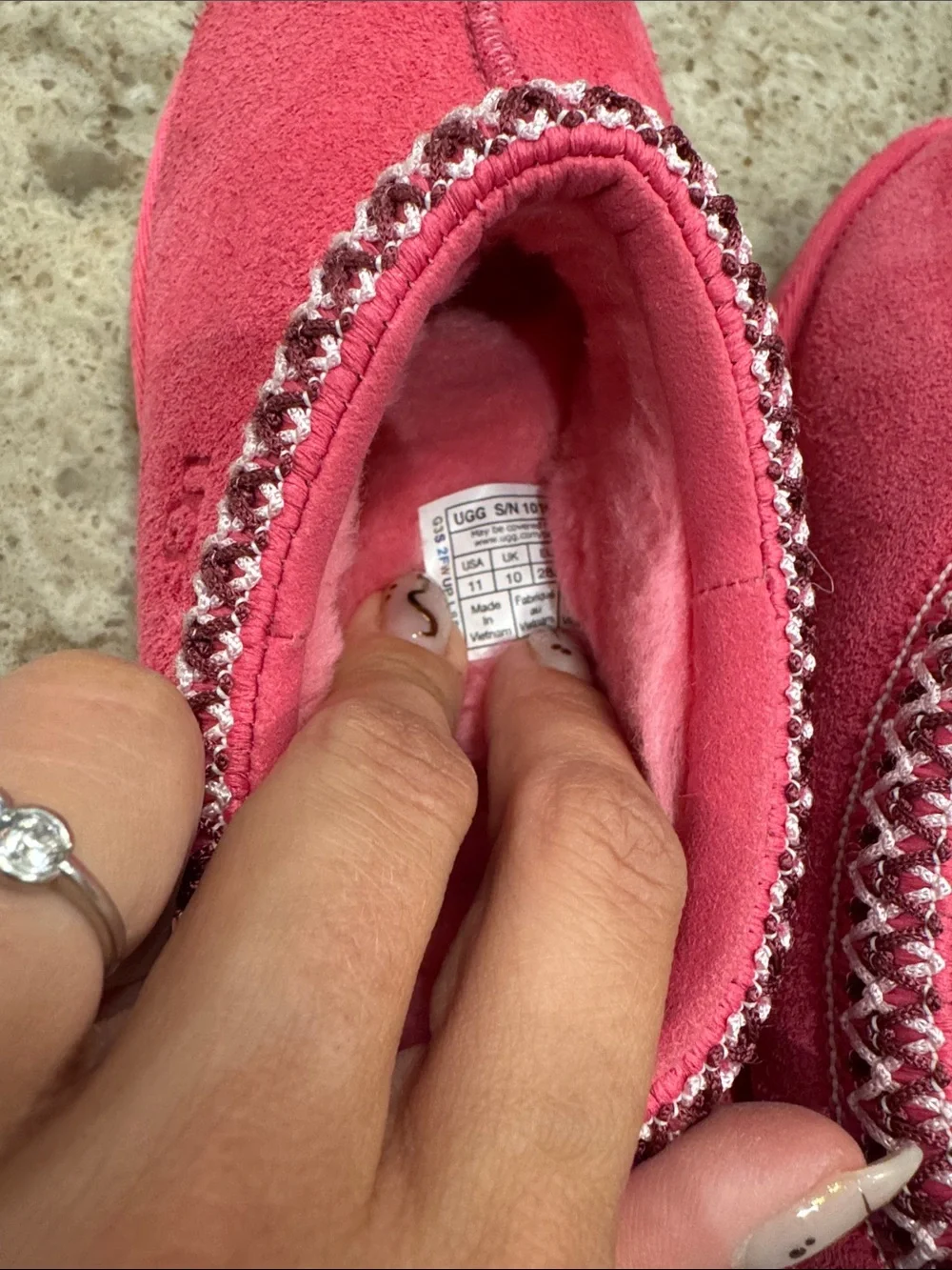 Girls Ugg Tasman slippers size 11 hot pink VGUC
